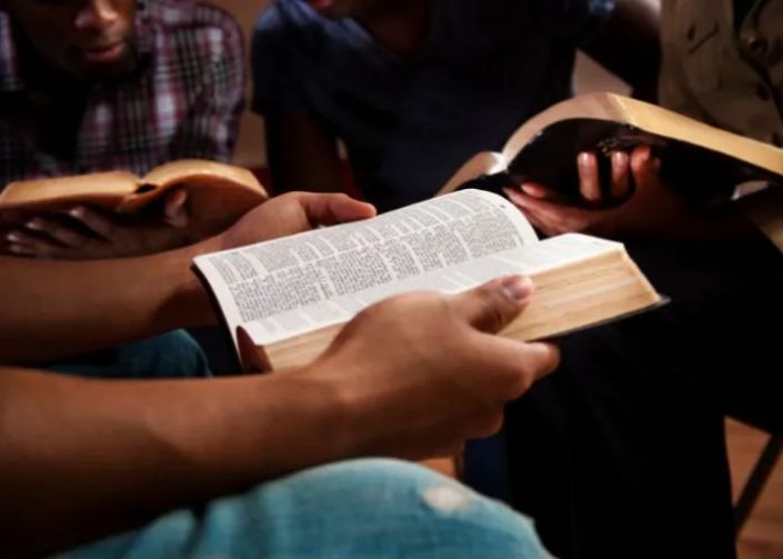 3 benefícios da leitura diária da Bíblia por 15 minutos