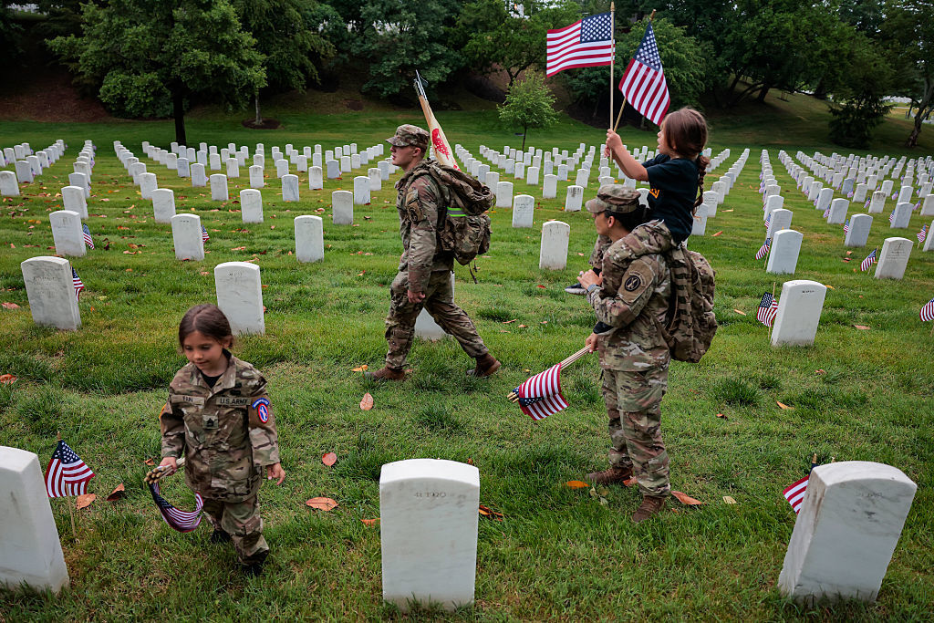 Assistindo minha filha servir neste Memorial Day