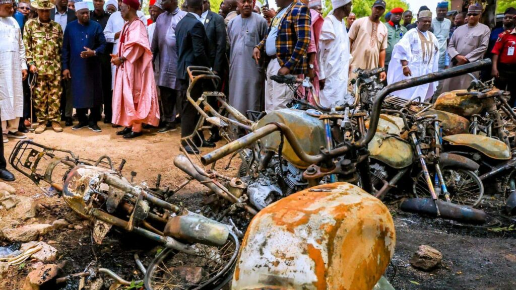 Ataques de Nigéria e EUA matam terroristas do Estado Islâmico