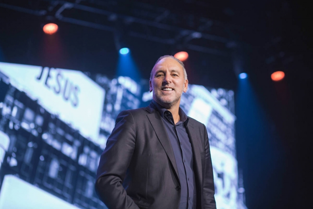 Brian Houston diz que sua conta X foi ‘comprometida’: ‘Eu não assisto pornografia’