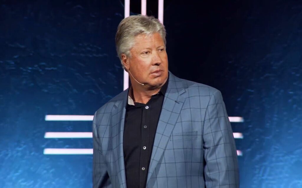 Gateway Church e Robert Morris resolvem disputa sobre pacote de aposentadoria