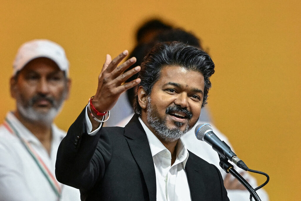 O estado indiano de Tamil Nadu elege o primeiro ministro-chefe cristão, o ator que virou político C. Joseph Vijay