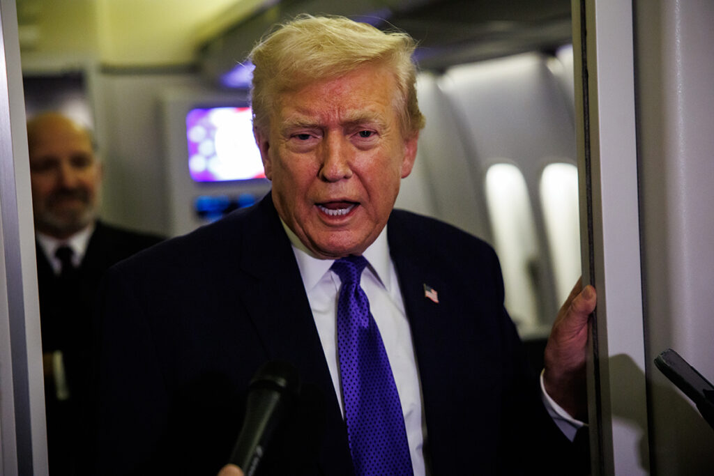 Revisão da semana de Trump: visita à China; JD Vance e Dr. Oz falam sobre Medicaid e repressão à fraude do Medicare