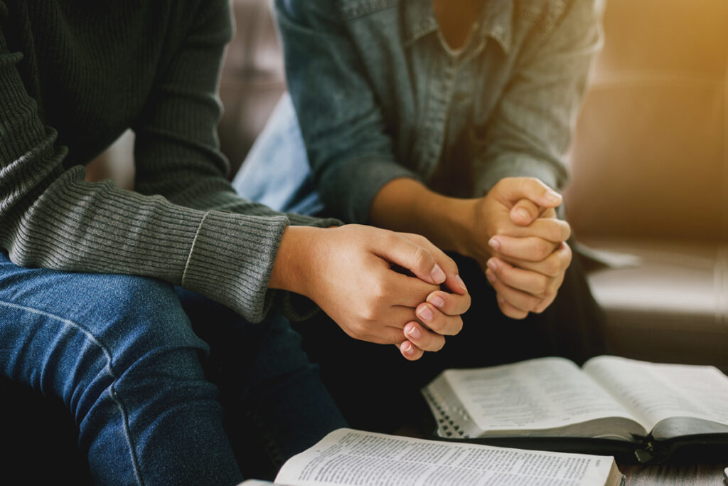 A maioria dos americanos ainda acredita que a religião é boa para a sociedade: Gallup