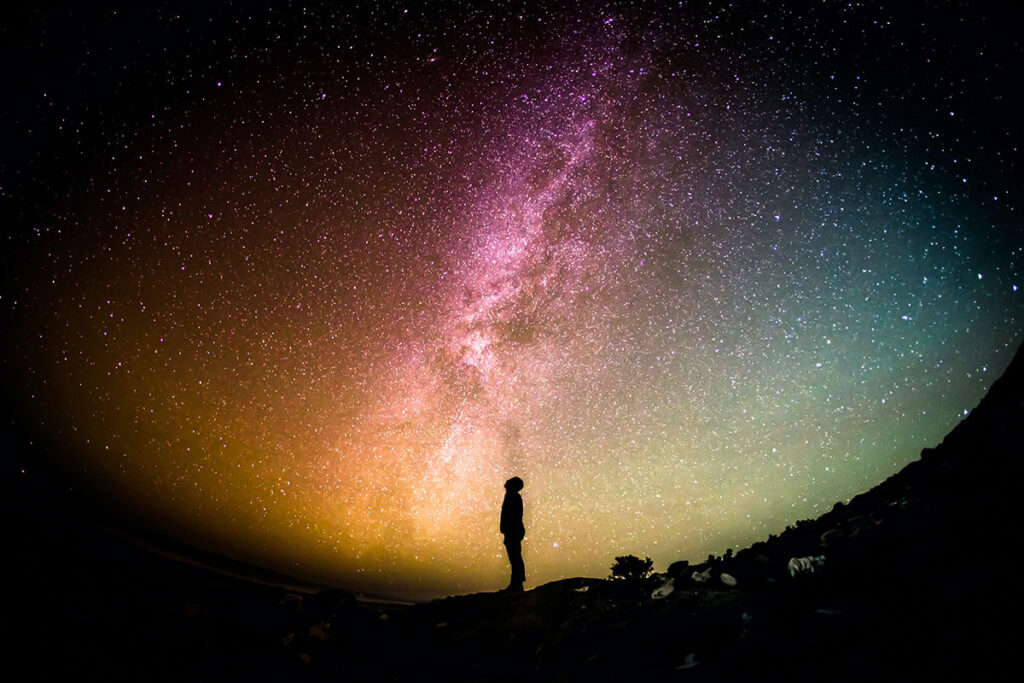 Ah, ah. A maioria dos físicos diz que um universo bem ajustado é um fato