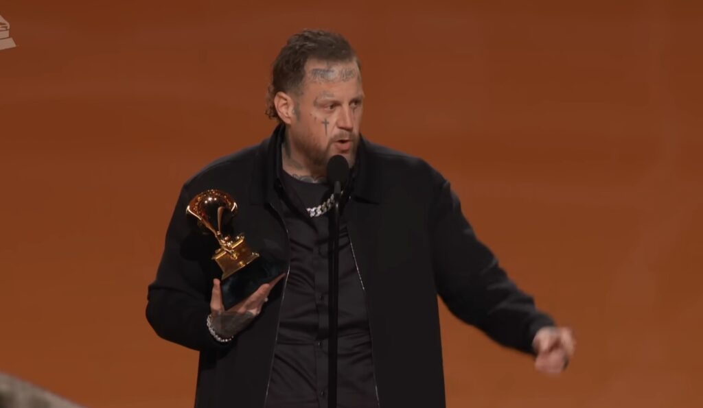 Jelly Roll aborda o divórcio de Bunnie Xo, diz que ‘ninguém traiu ninguém’