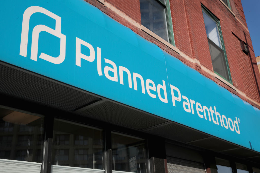 Juiz rejeita tentativa da Planned Parenthood de eliminar reclamação de propaganda enganosa