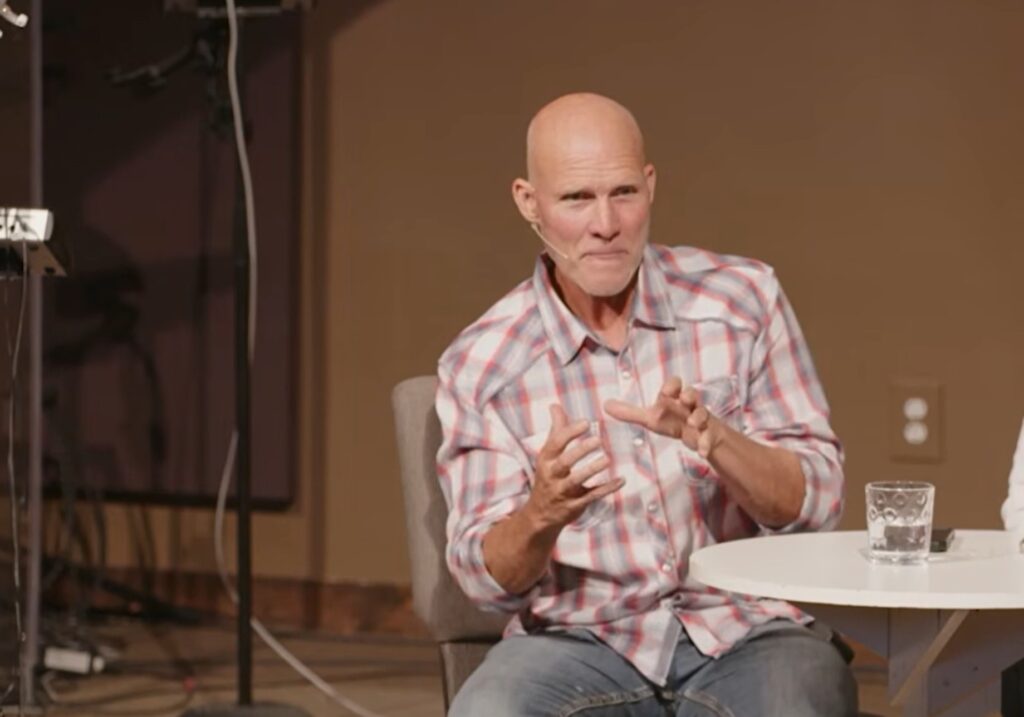 O fundador da Westside Christian Fellowship, Shane Idleman, confiando em Deus após o diagnóstico de câncer