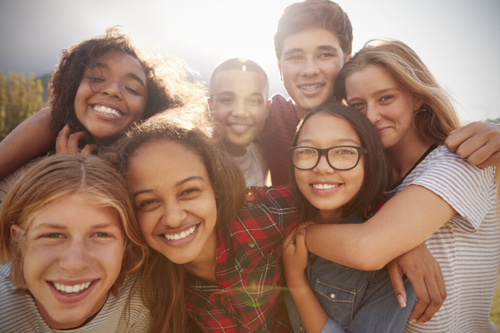 Por que 4 de julho marca uma nova era de independência para jovens que envelhecem fora de lares adotivos