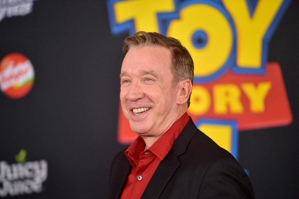 Tim Allen reflete sobre como encontrar Deus após a sentença de prisão, lamenta que carregue