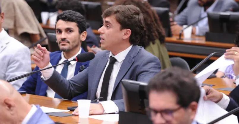 ‘Cometeu crime? Cadeia’, diz Nikolas sobre redução da maioridade