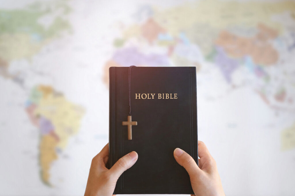500 anos depois de Tyndale, os tradutores da Bíblia ainda morrem