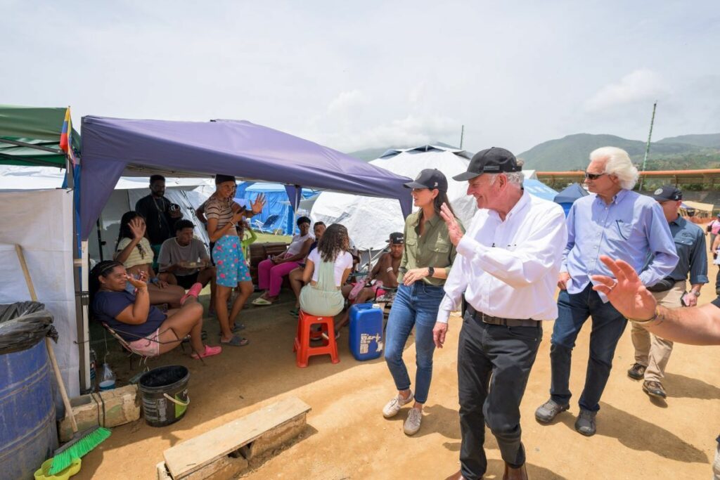 Bolsa do Samaritano ajuda milhares de pessoas após terremotos na Venezuela