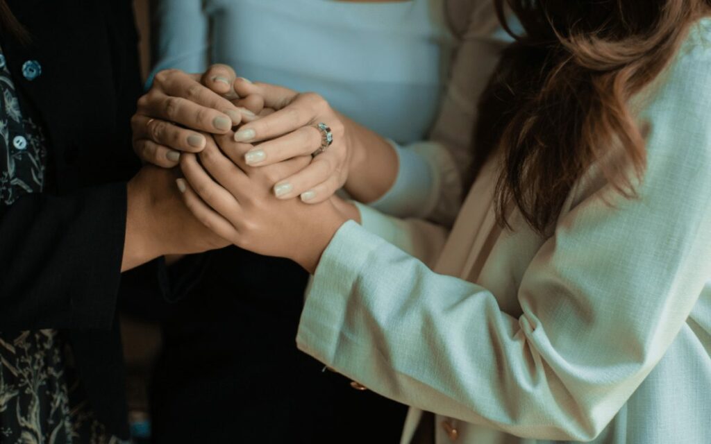 Como a cura emocional transforma a vida da mulher cristã
