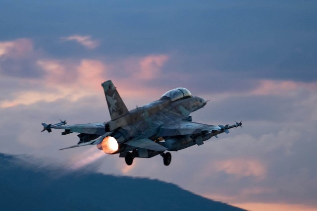 EUA enviam aviões de reabastecimento a Israel em tensão com Irã