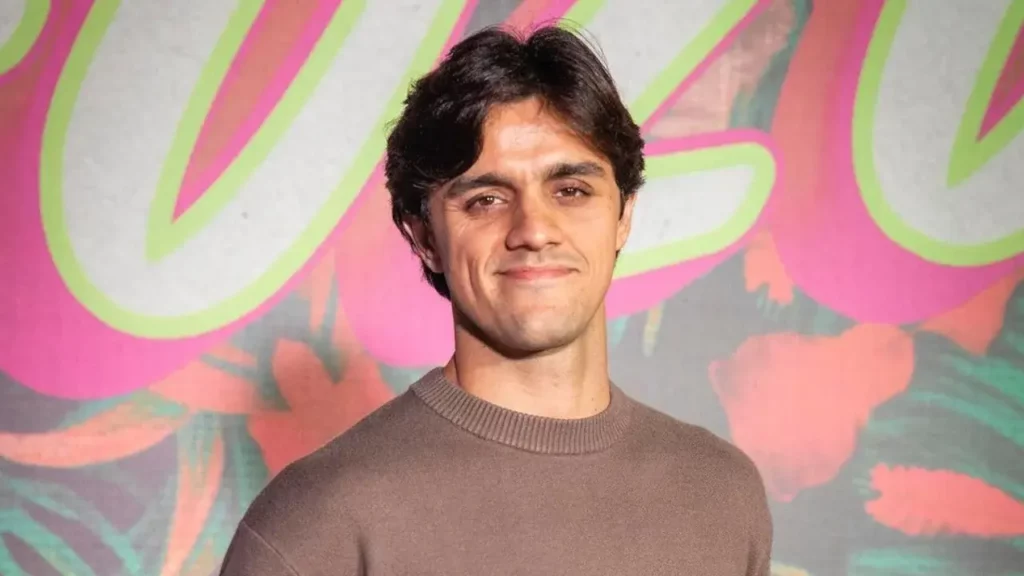 Felipe Simas fala sobre conversão e possibilidade de ser pastor