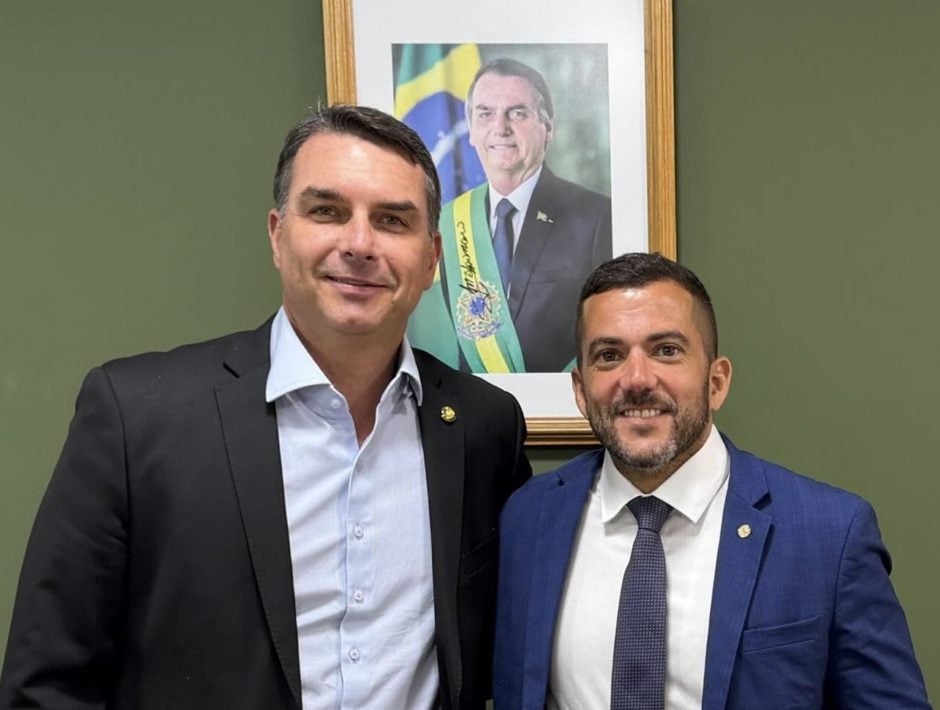 Flávio define candidato do PL ao Senado no Rio