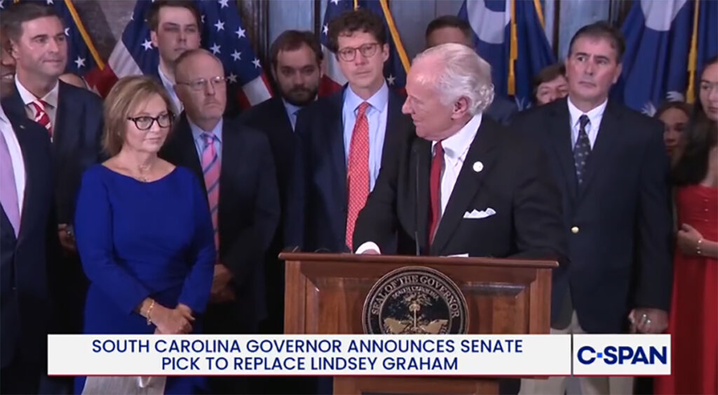 Irmã de Lindsey Graham escolhida para cumprir mandato no Senado