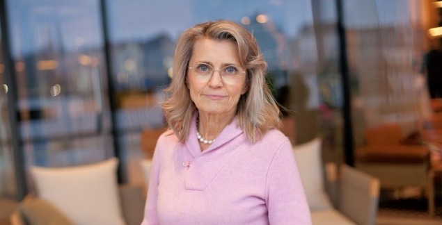 O deputado cristão Päivi Räsänen negou o direito de viajar para o Reino Unido