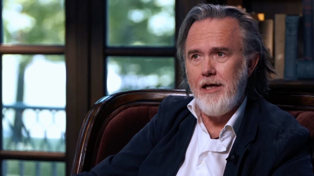 Rod Dreher diz que JD Vance e Tucker Carlson o interromperam por causa de Fuentes