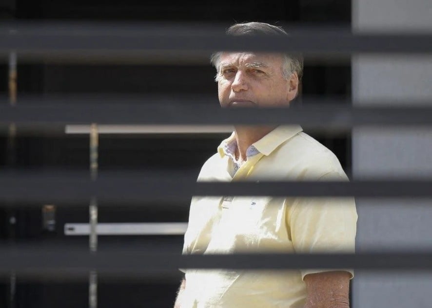 STM deve julgar perda de patente de Bolsonaro após eleições