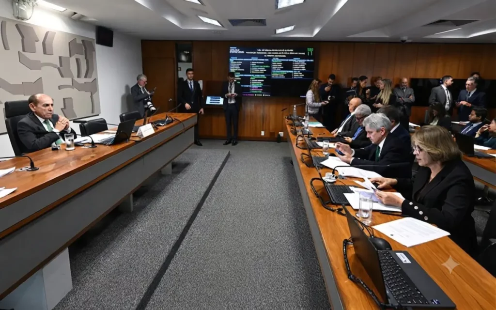 Senado aprova regularização de áreas ocupadas por igrejas