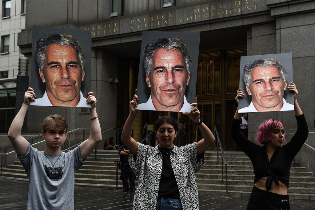 UMC suspende suspensão de pastor com ligações com Epstein